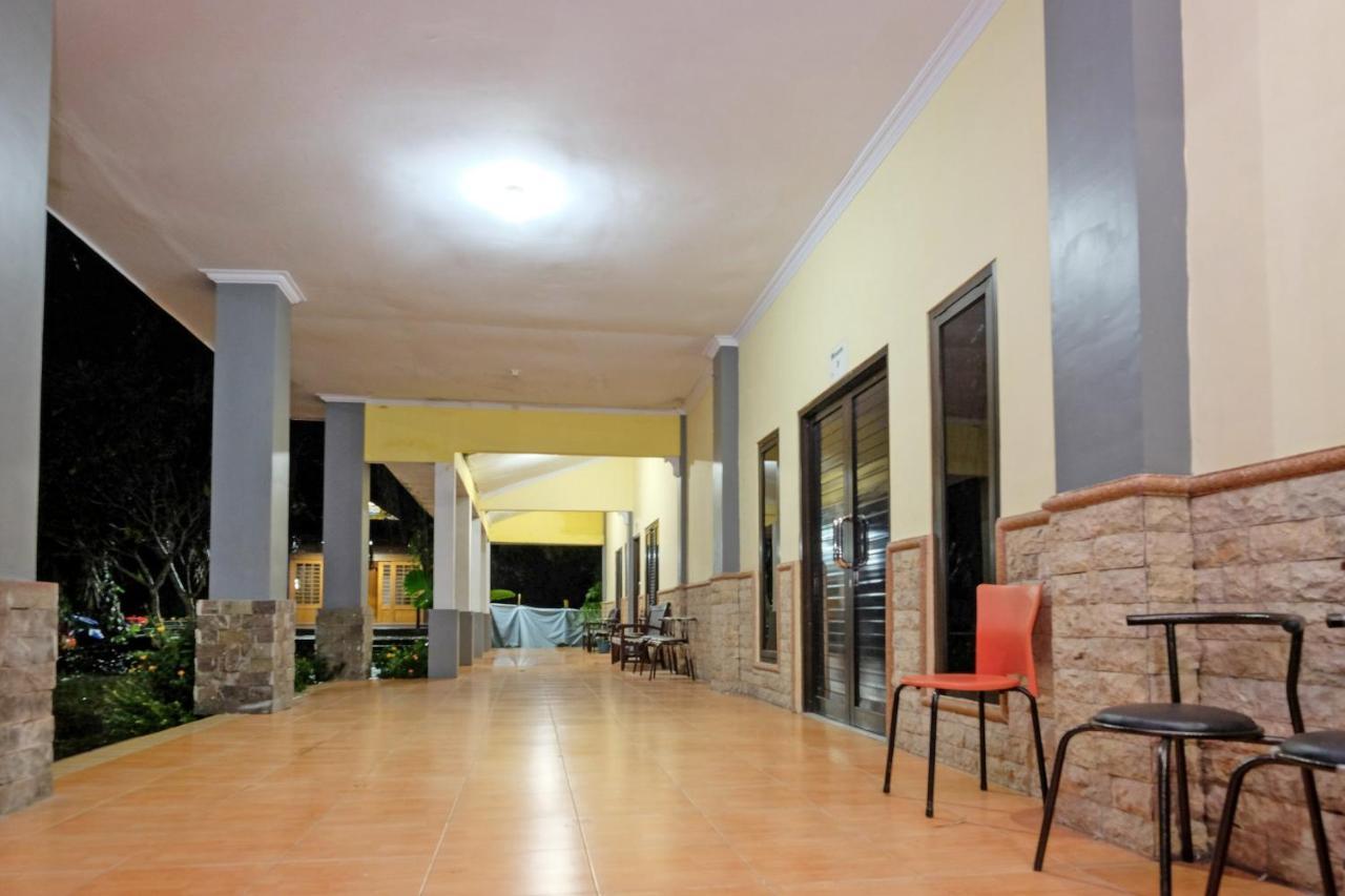 Zen Rooms B Walk Batu Malang Bagian luar foto