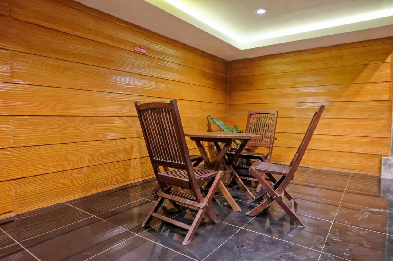 Zen Rooms B Walk Batu Malang Bagian luar foto