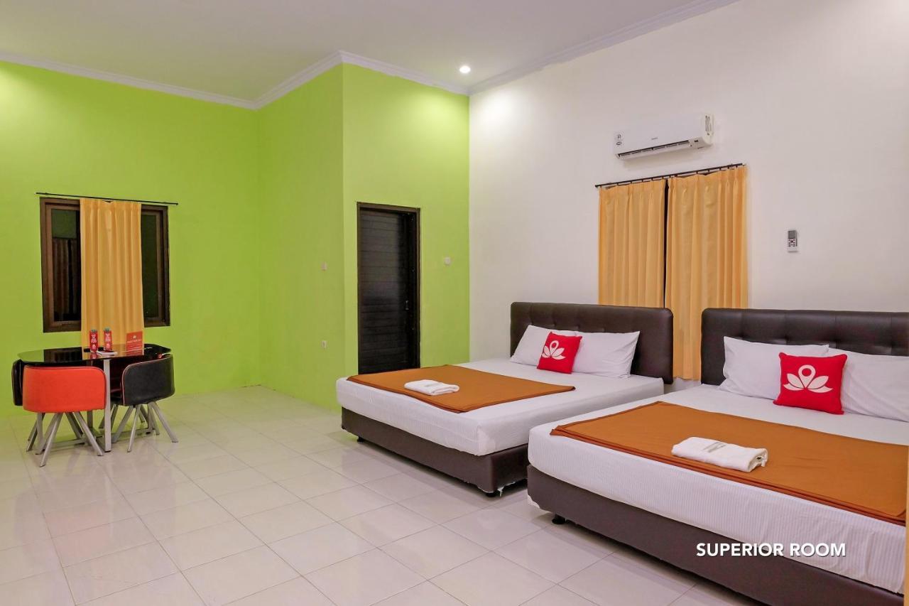 Zen Rooms B Walk Batu Malang Bagian luar foto